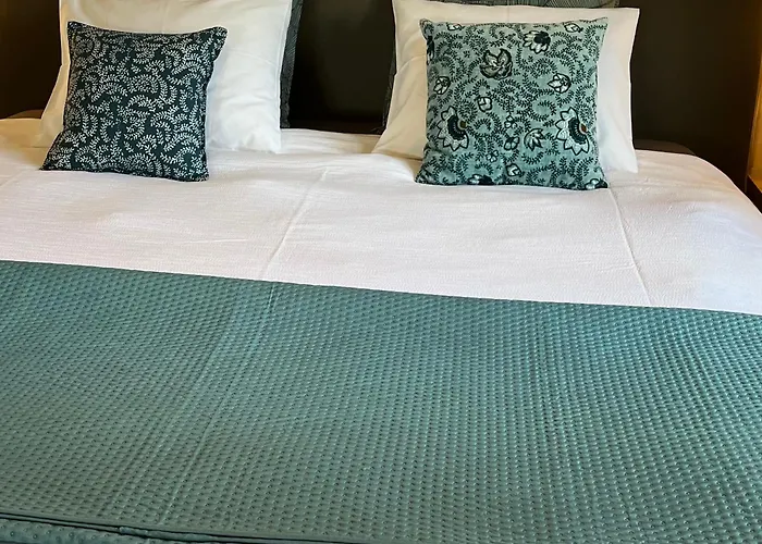 Bed and Breakfast Au 27 3*